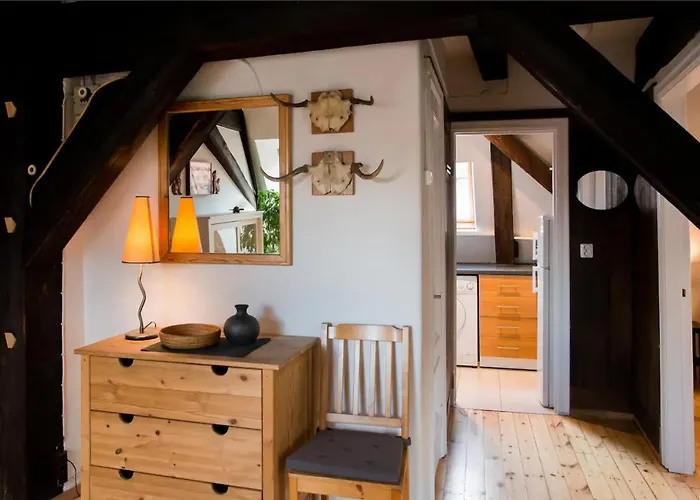 Sunny Mansard In The Heart Of Old Town Dzīvoklis